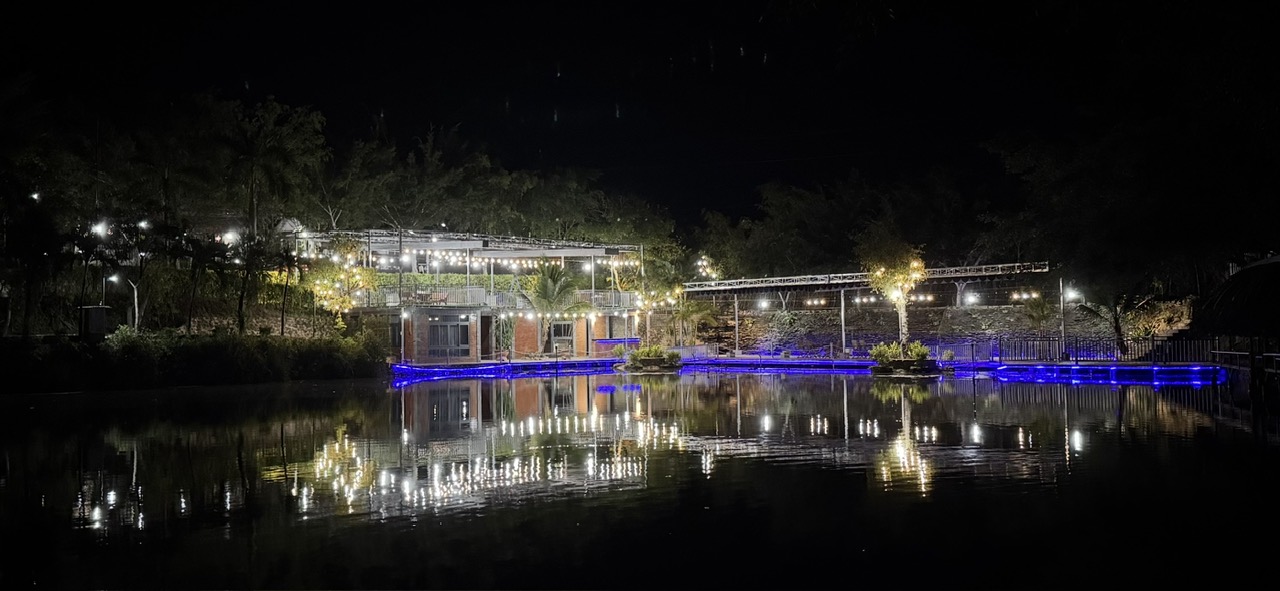 z6515103682381 744d842940948721000acec5ae1a828d