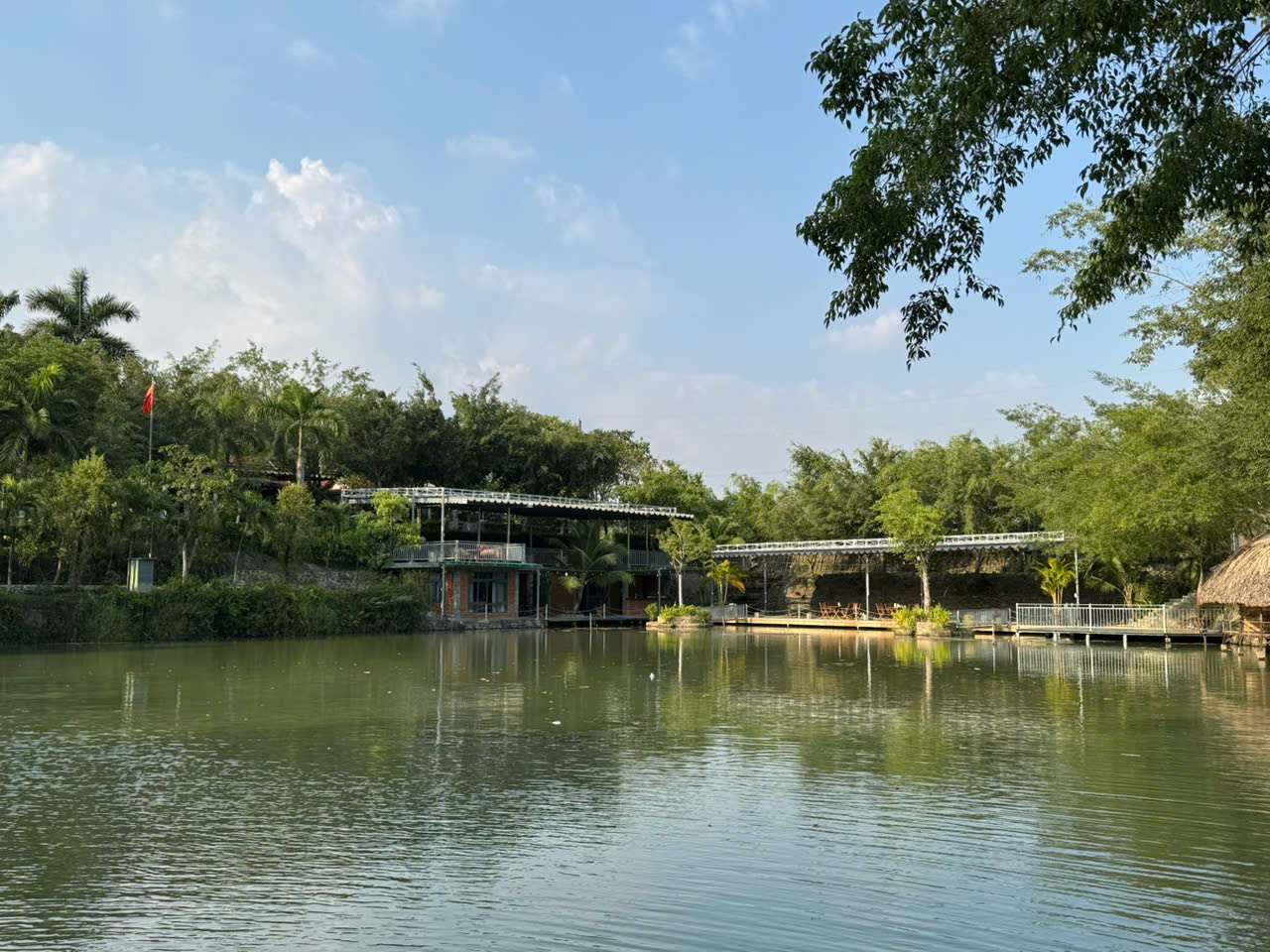 Trang chủ 7 z6525659710279 c2a24340239de6a10a450efaffc03b6a